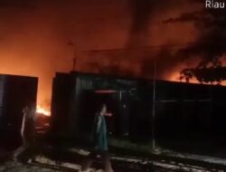 Gudang BBM Solar Kebakar Diduga Pemilik Oknum anggota Polisi