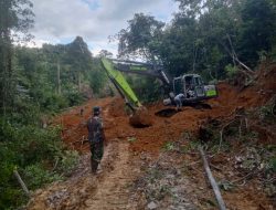 Ramadhan Tak Mengurangi Semangat, Satgas TMMD Ke-127 Nagan Raya Kerja Maksimal Bangun Desa