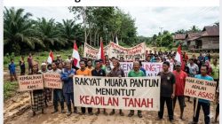 Viral! Warga Muara Pantun Geruduk PT Emas, Tuntut Transparansi Dokumen Hukum & Kejelasan Batas Wilayah Jadi Isu Utama